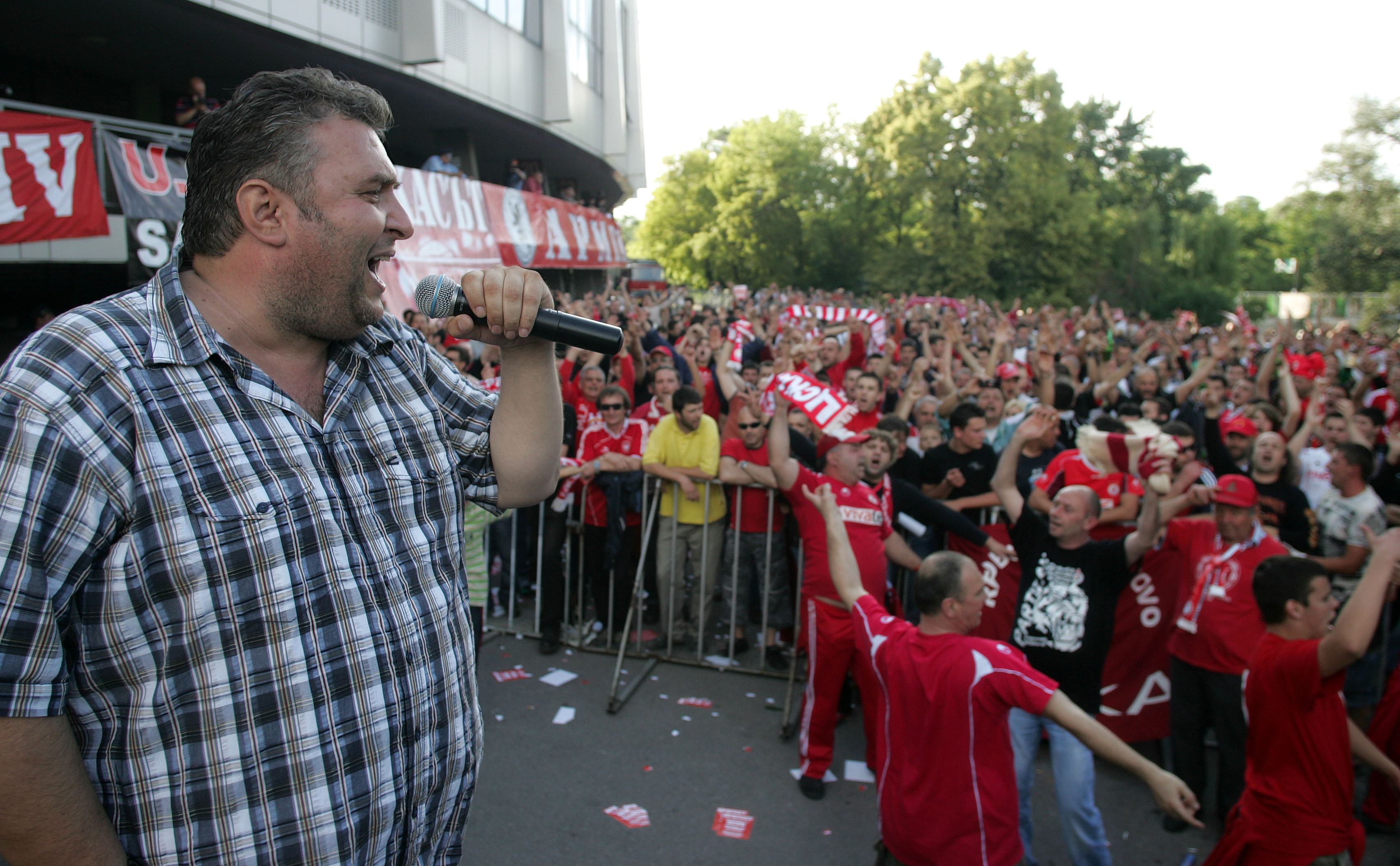 Дучето: Феновете на ЦСКА сами да решат дали да протестират