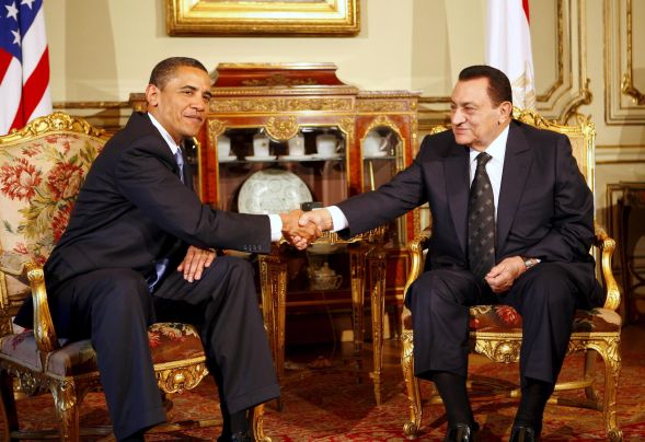През юни 2009 г. Барак Обама прие в Белия дом сваления президент на Египет Хосни Мубарак