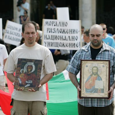 Богослови срещу гей парада в София