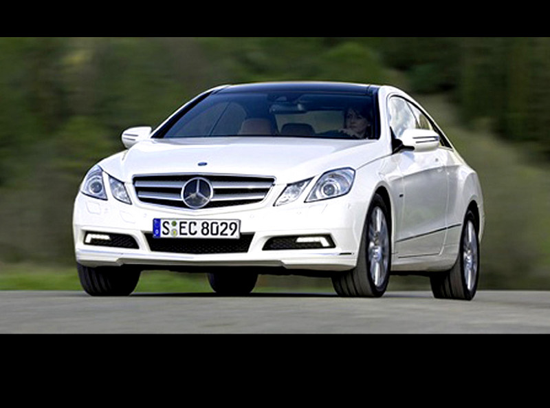 Mercedes ще прави купе С-Class
