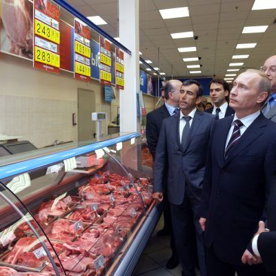 Путин намали цените в супермаркет