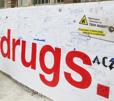Някои училища провеждат кампании срещу наркотиците