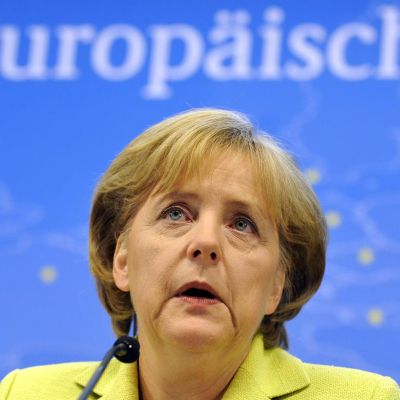 Ангела Меркел представи новото правителство на Германия