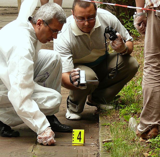 Застреляха бизнесмен пред болница
