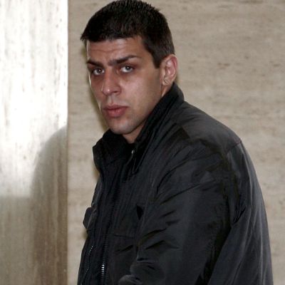 Обвинен в тройно убийство оправдан четвърти път