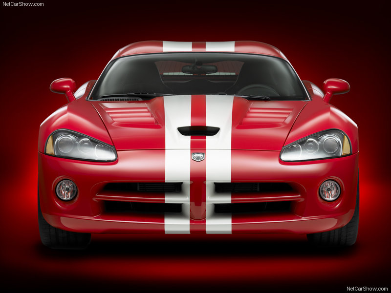 Dodge Viper SRT10 ще продължава да живее