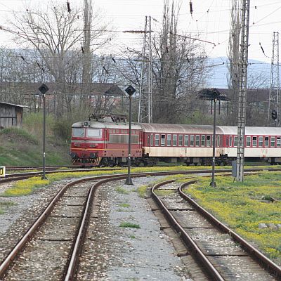 Сигналът за първия инцидент на жп линията в Казанлък е подаден в 7.15 ч. (Сн. Архив)