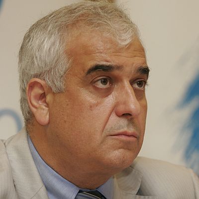 Според бившия шеф от ГДБОП Калин Михов българите били вербувани от дребни трафиканти в Латинска Америка