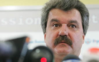 Тодор Батков: Ние сме Левски и не е сериозно да продаваме в този момент