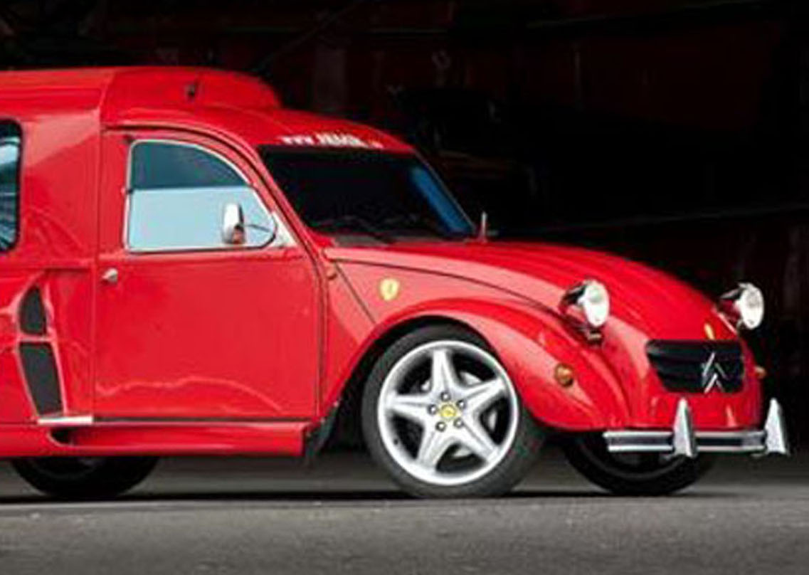 Направиха Ferrari с формата на Citroen