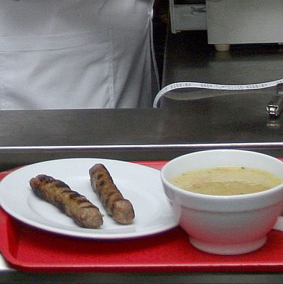 Истински кебапчета и кренвирши - до месец