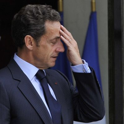 ”Бойците от клетка 34” пак потърсиха Саркози
