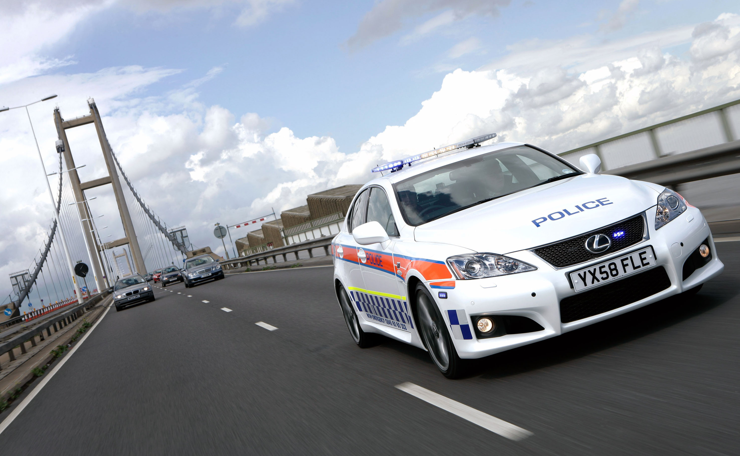 Lexus IS-F стана полицейски автомобил