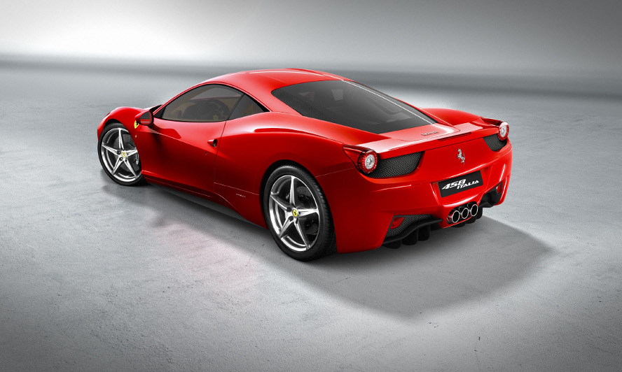 Интериорни снимки на новата берлинета на Ferrari