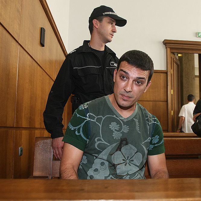 Похитителите на Краузе искали да си поръчат проститутки
