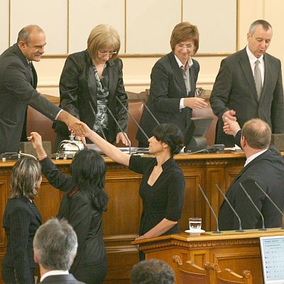 Избраха шефовете на комисии в парламента