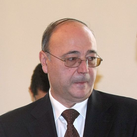 Твърди се, че Петко Сертов е загубил доверието на задокеанските партньори на България
