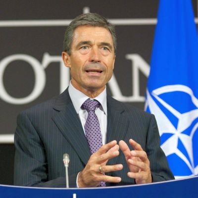 Андерс Фог Расмусен встъпr в длъжност като шеф на НАТО