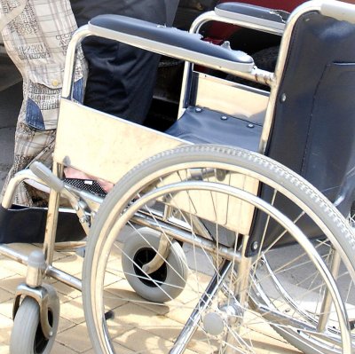 Даниела Стаменова е в инвалидна количка от 10 години (Снимка Архив)