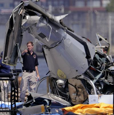 9 души загинаха при сблъсъка на малък самолет и хеликоптер, сред тях и дете