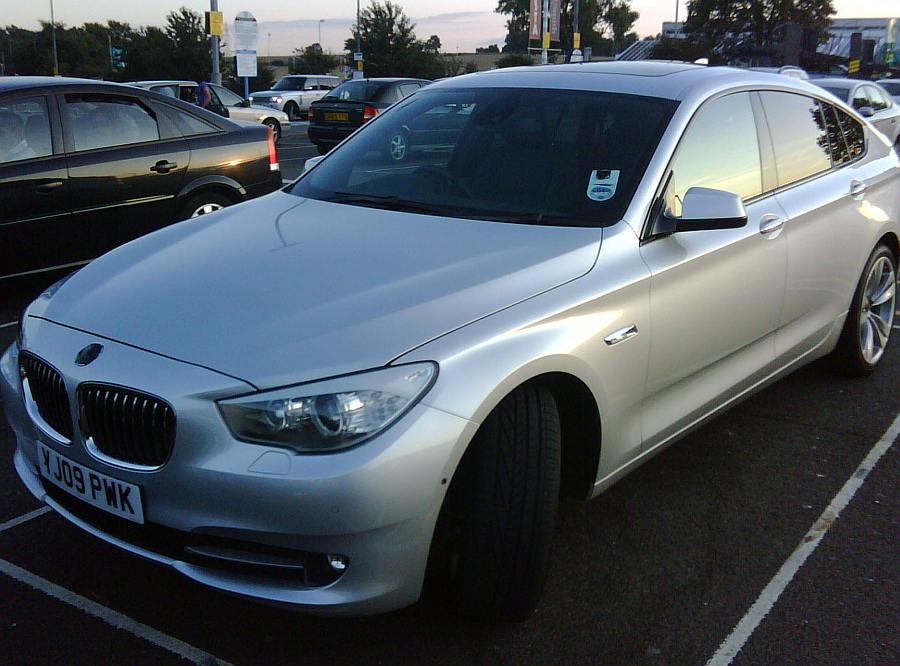 BMW 5 Series GT уловено в Англия