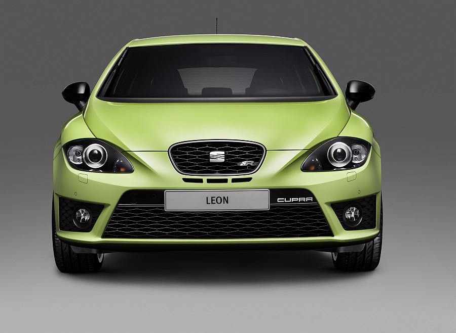 Seat пуска най-мощния модел в историята си