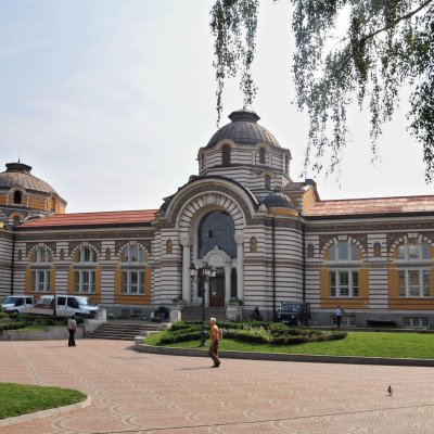 Бившата централна баня в центъра на София