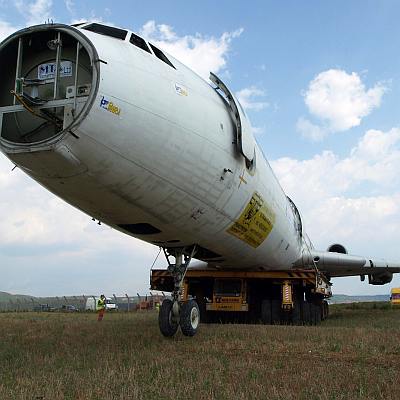 Самолетът на Живков става подводна атракция