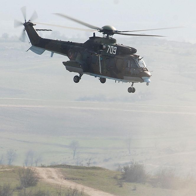 3 хеликоптера ще получи армията до нова година