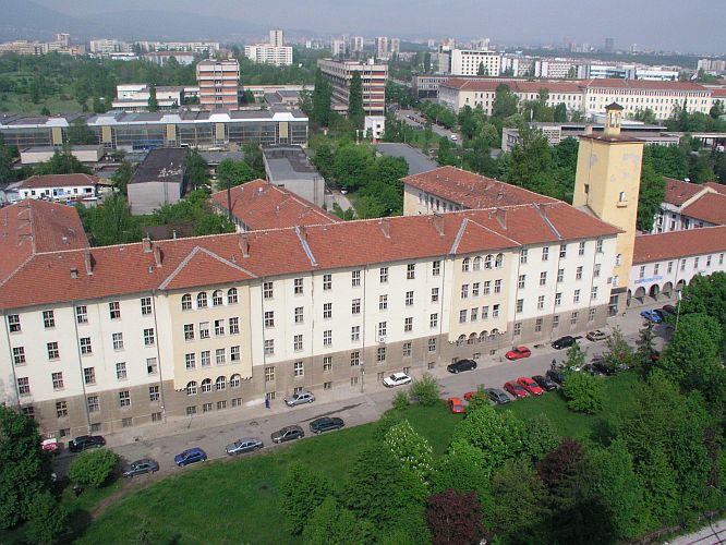 ХТМУ София дава допълнителна възможност за прием след септемврийските матури