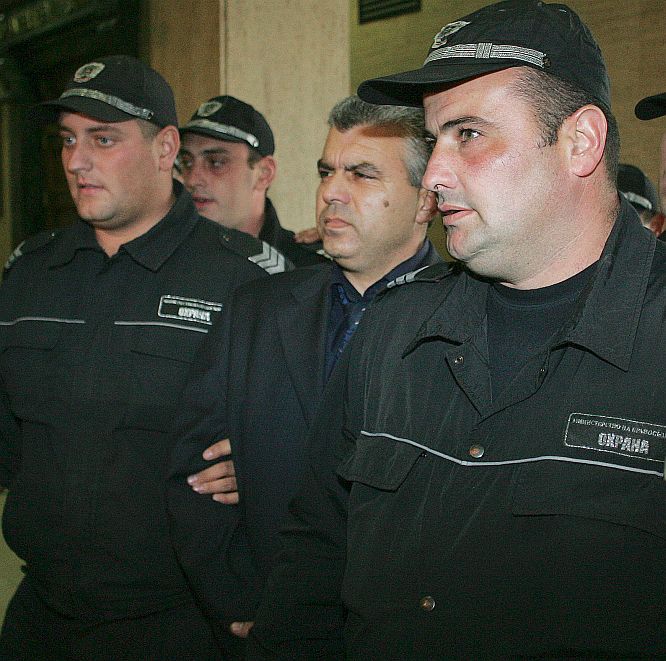 Съдът остави шефа на ”Терем” в ареста