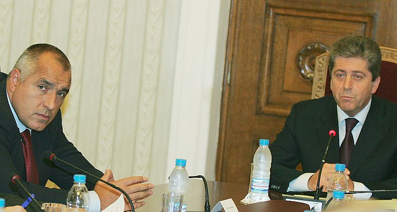 Бойко Борисов и Георги Първанов на заседание на съвета