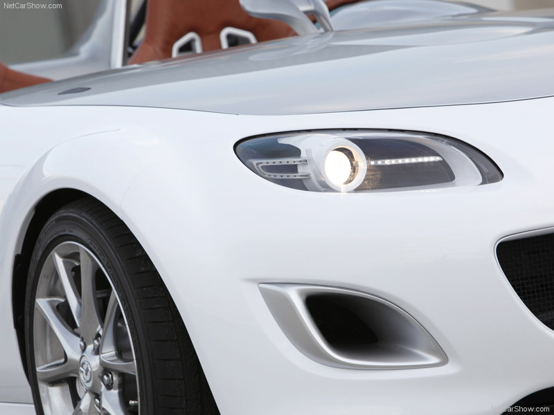 Без предно стъкло е новата Mazda MX-5