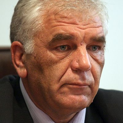 Имам известни притеснения, че заложените приходи са доста високи, заяви Ваньо Танов