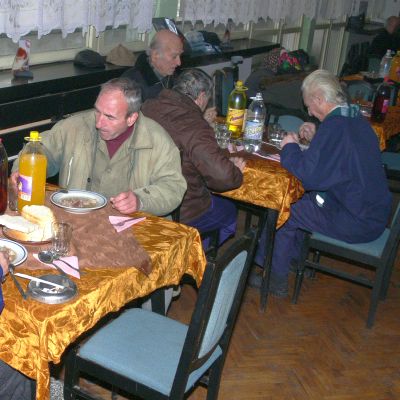 От 1 декември ще заработят социалните трапезарии