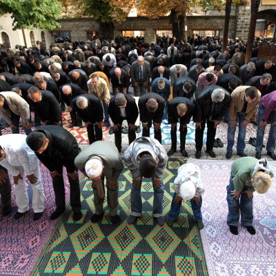 Рамазан байрамът започва с празничен намаз - молитва