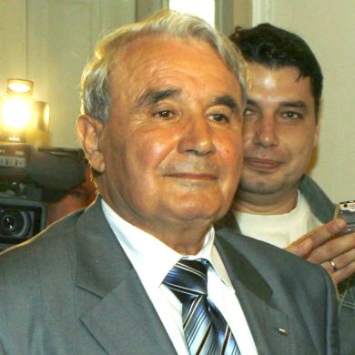 Срещу Стоян Кушлев има сигнал, че е назначавал свои роднини