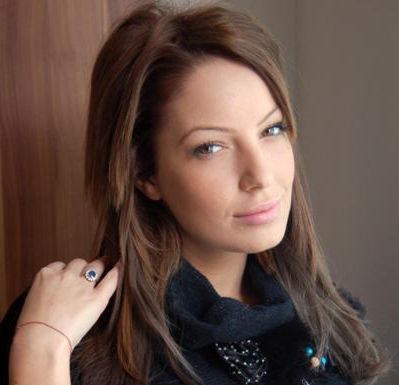 Иванина: Бях ужасна като брюнетка, руса съм по-хубава