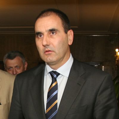 Хванаха и Патицата в хайката срещу автокрадците