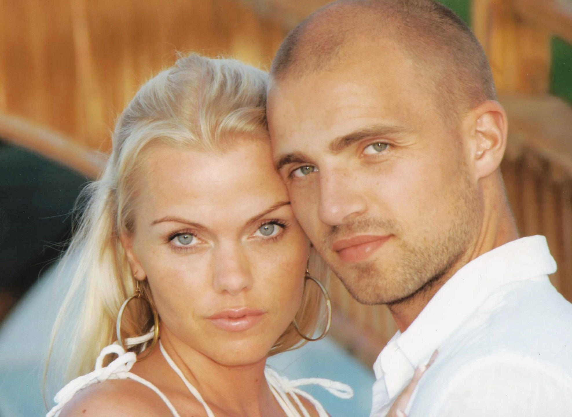 Асдис Ран подкара нов автомобил