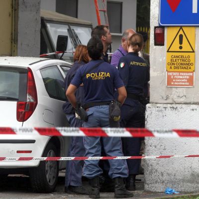 Либиец атакува казарма в Милано