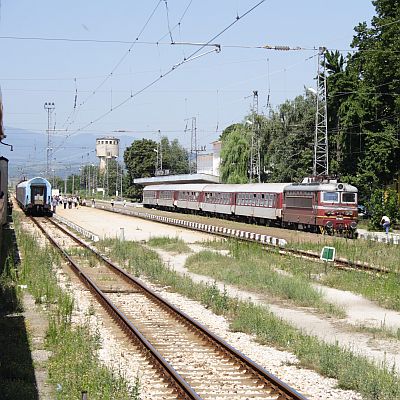 Масови съкращения в жп компанията