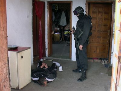 Мъжете предоставяли парични суми срещу високи лихви