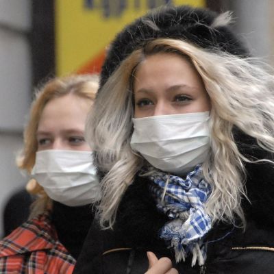 Младите се заразяват по-често с новия грип