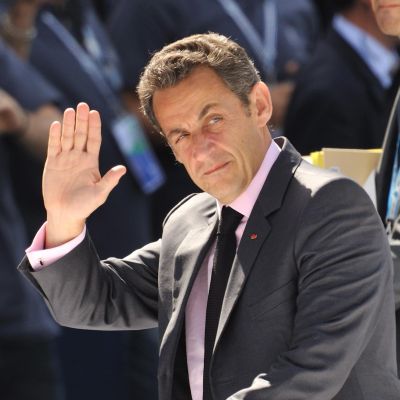 Саркози спечели в съда обезщетение от 1 евро