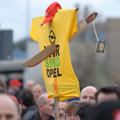 Масов протест в ”Опел”