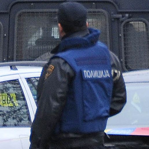 Разстреляха трима полицаи в ресторант в Скопие