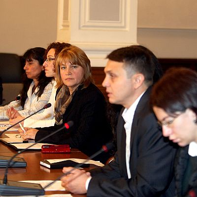 Децата ни най-бедни в ЕС