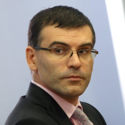 Дянков: Няма повече Азер-Меликовци