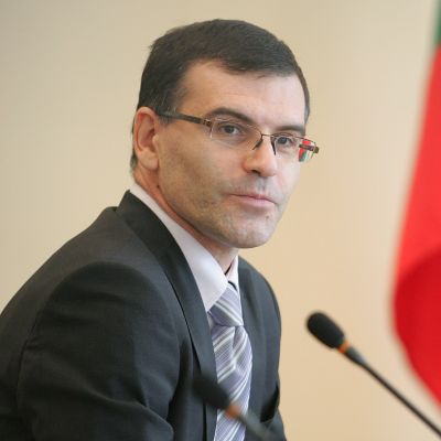 240 лева минимална заплата и през 2010-а
